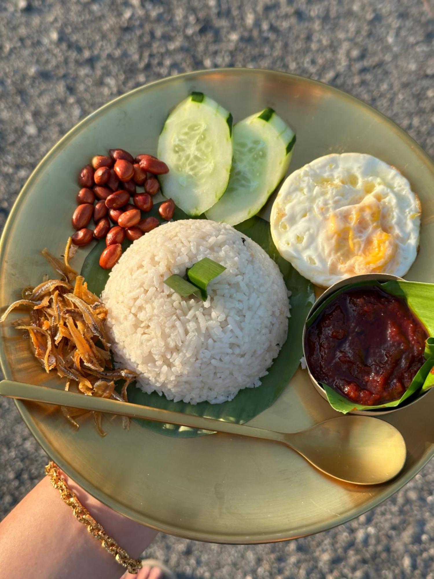 Deasmarra Tanjung Piandang